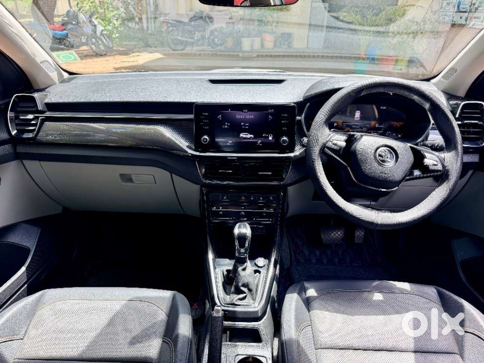 Skoda Kushaq 1.5 Tsi Style (6 Airbags) Dsg, 2023, Petrol