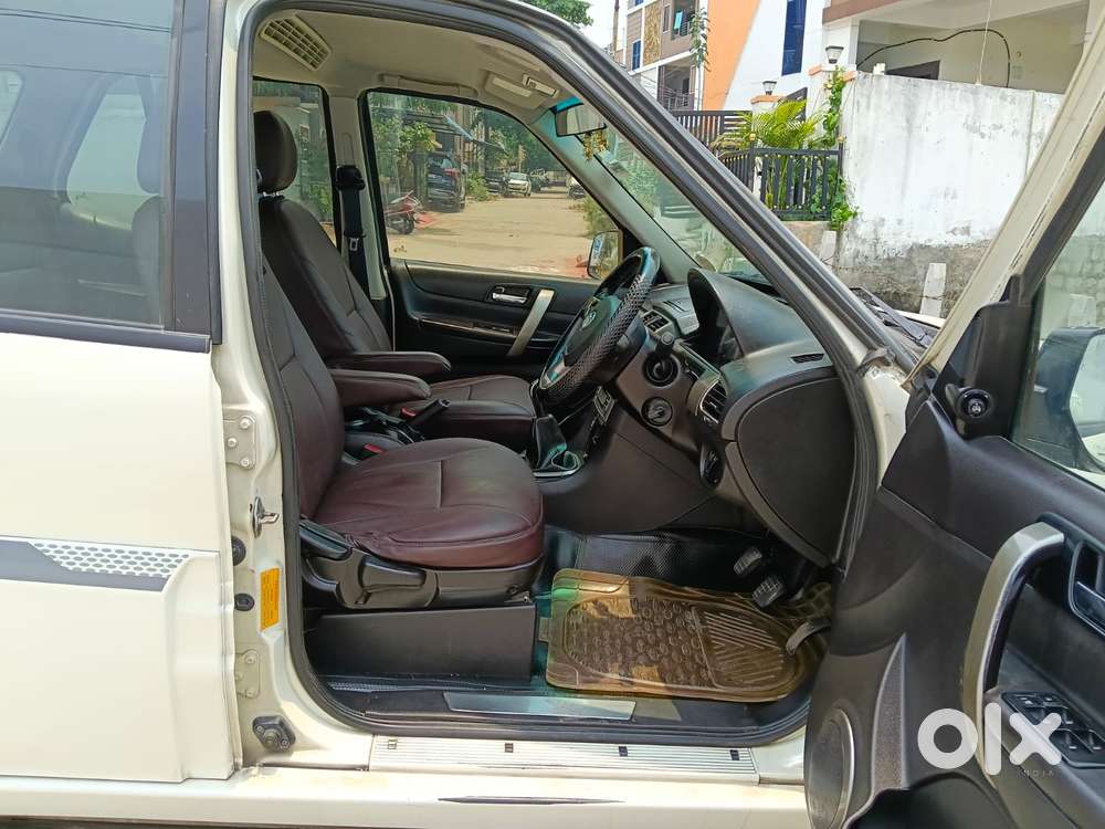 Tata Safari Storme Vx, 2015, Diesel