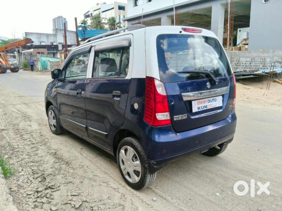 Maruti Suzuki Wagon R Vxi Amt1.2, 2017, Petrol