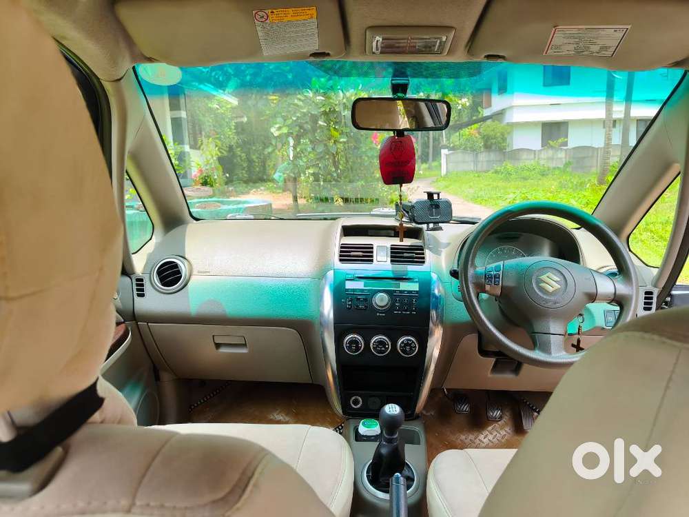 Maruti Suzuki Sx4 Zxi 1.6 Petrol | Single Owner | Accident-free