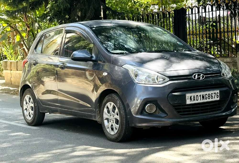 Hyundai Grand I10 2017 Petrol Well Maintained