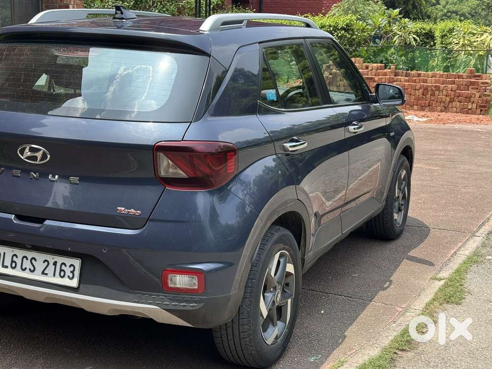 Hyundai Venue 1.0 Sx (o) Turbo Dct, 2019, Petrol
