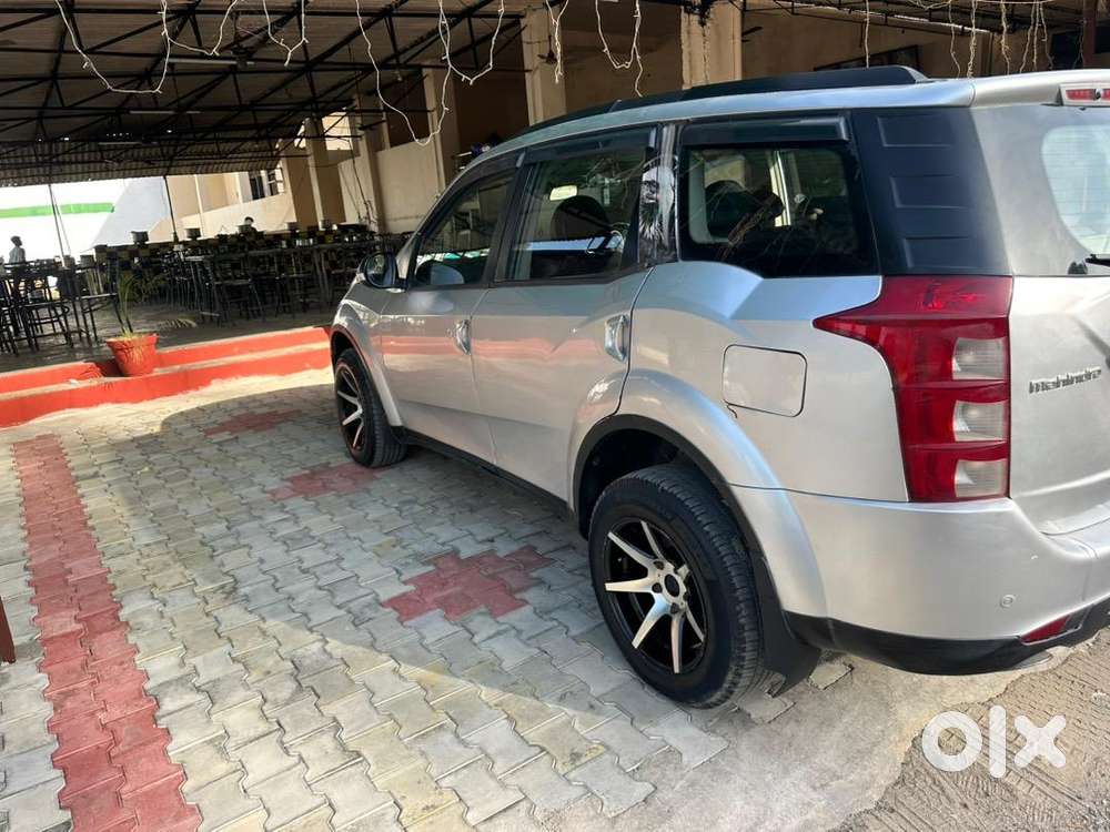 Mahindra Xuv500 2015 Diesel Well Maintained