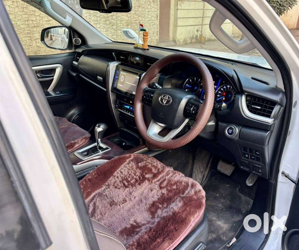 Toyota Fortuner 4x2 At 2.8 Diesel, 2019, Diesel