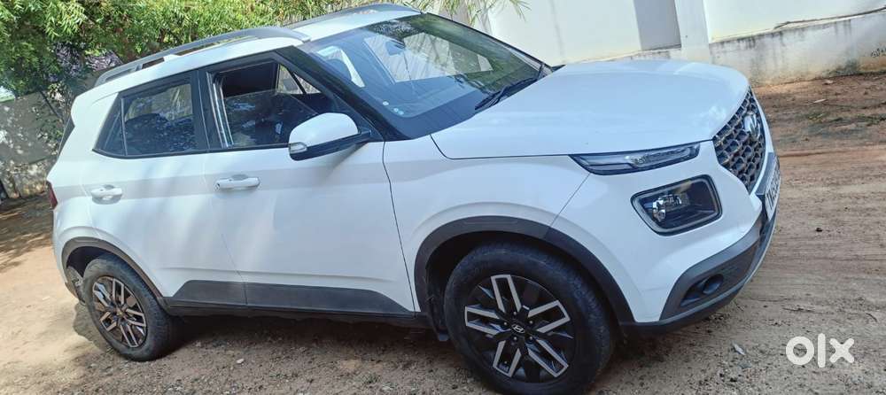 Hyundai Venue Sx Mt, 2022, Diesel