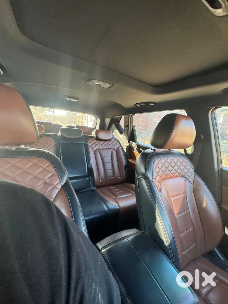 Mahindra Alturas G4 2020