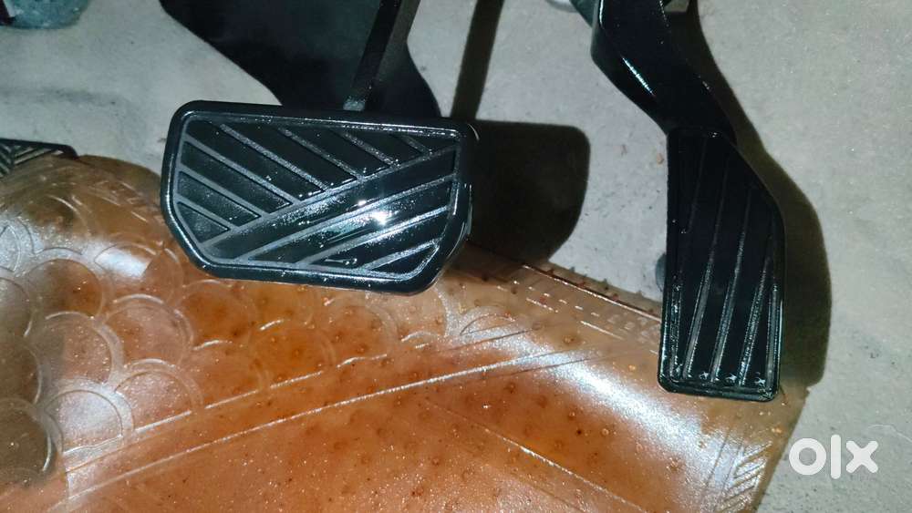 Maruti Suzuki Swift Dzire Vxi At, 2013, Petrol