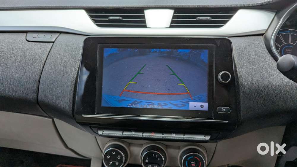 Renault Triber 1.0 Rxz Dual Tone, 2022, Petrol