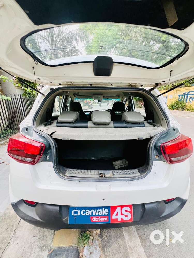 Mahindra Kuv 100 2016-2017 Mfalcon D75 K8, 2017, Diesel