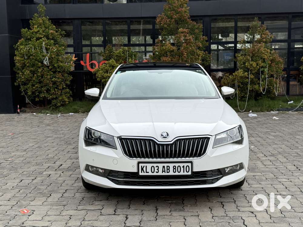 Skoda Superb Lk 1.8 Tsi At, 2017, Petrol