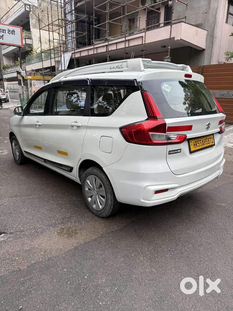Maruti Suzuki Ertiga 1.4 Vxi Cng Anniversary Edition, 2020, Cng & Hy..
