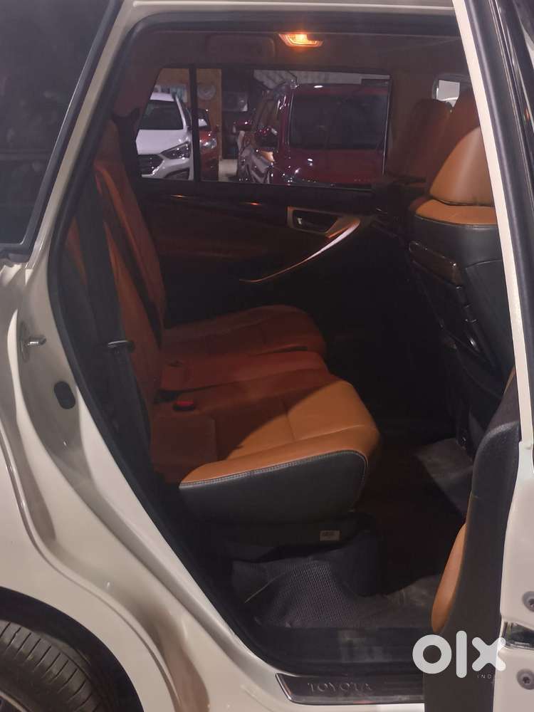 Toyota Innova Crysta [2020-ongoing] 2.4 Zx At 7 Str, 2021, Diesel