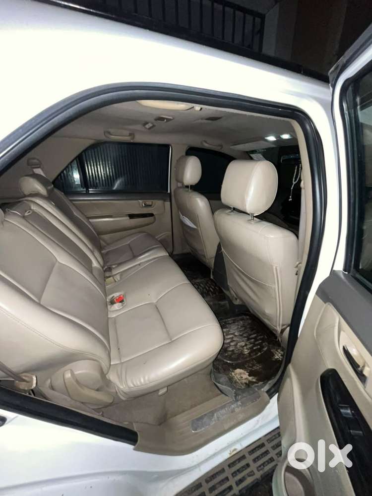 Toyota Fortuner Sportivo 2012