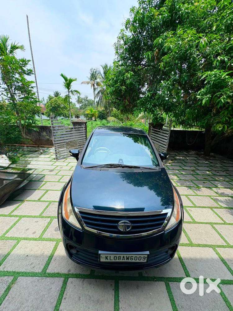 Tata Aria Pure Lx 4x2, 2012