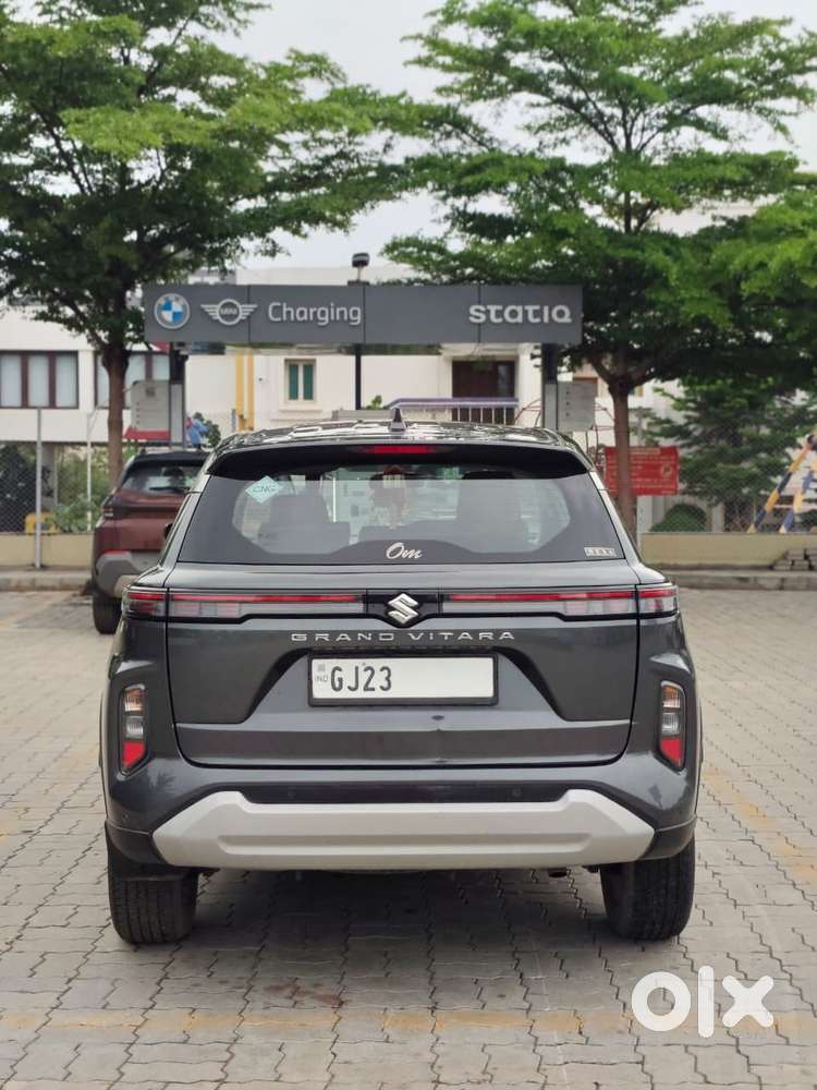 Maruti Suzuki Grand Vitara 1.5 Zeta Cng, 2023, Cng & Hybrids