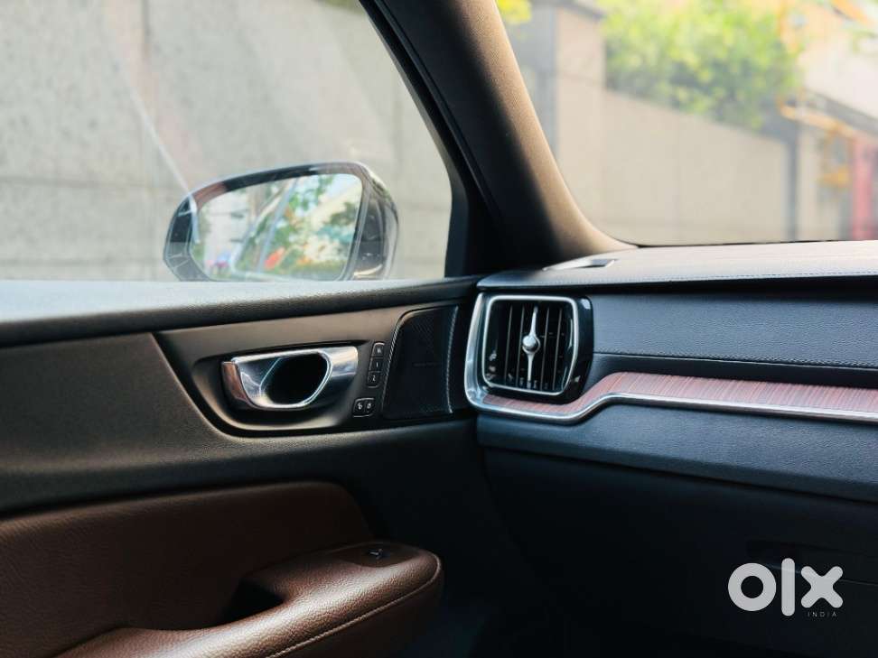 Volvo S60 T4 Inscription, 2021, Petrol