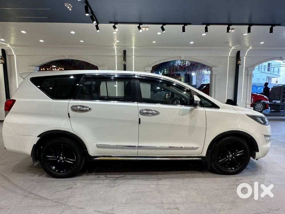 Toyota Innova Crysta Touring Sport 2.4 Mt, 2019, Diesel