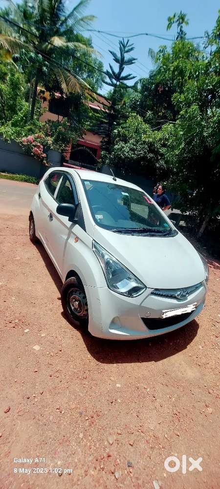 Hyundai Eon 2013 Petrol 67700 Km Driven