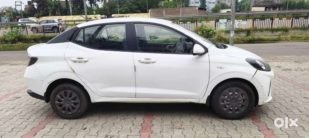 Hyundai Aura 1.2 S Petrol Amt, 2021, Petrol