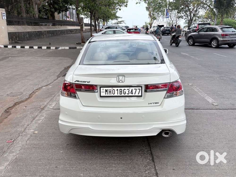 Honda Accord 2.4 Elegance Automatic, 2013, Petrol
