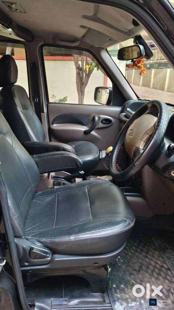 Mahindra Scorpio S4 7 Seater, 2010, Diesel