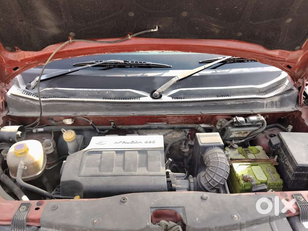 Mahindra Kuv 100 2016-2017 Mfalcon G80 K8, 2017, Petrol