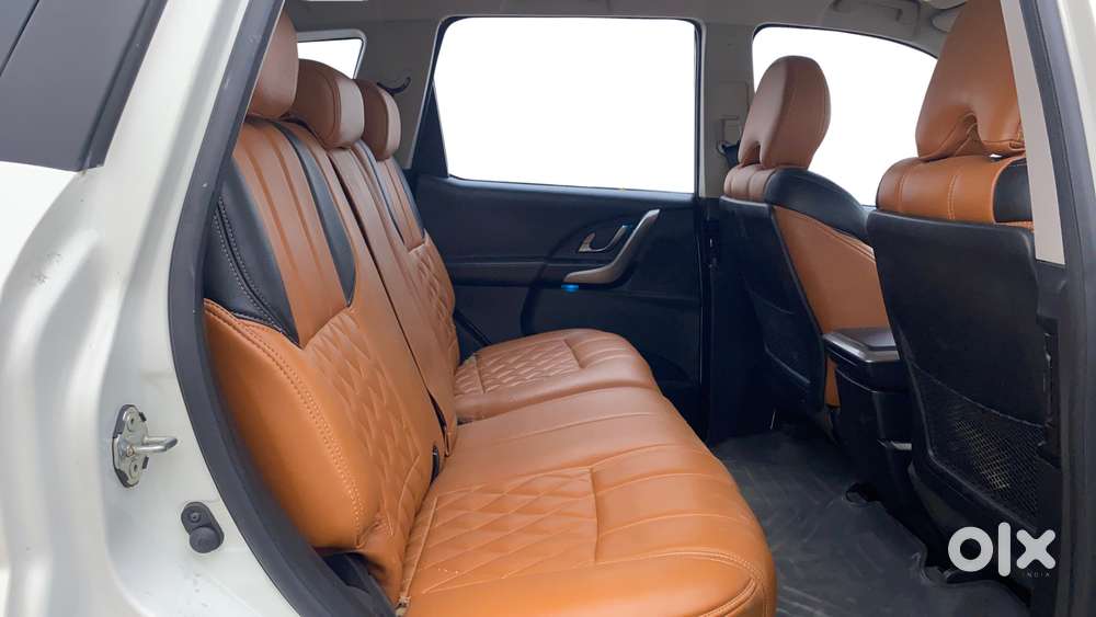 Mahindra Xuv500 W7 At, 2020, Diesel