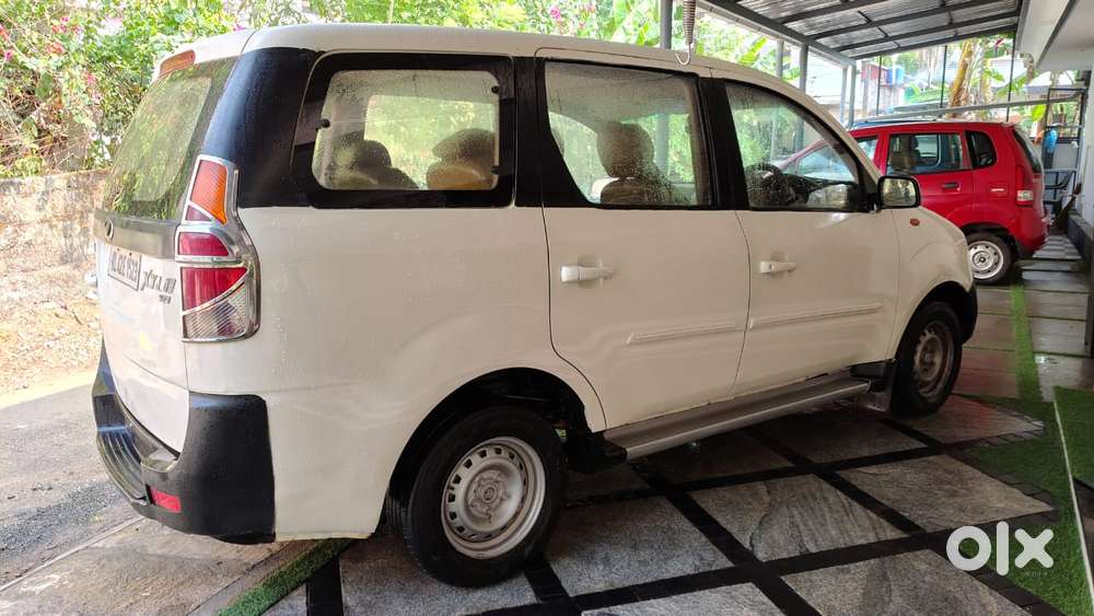 Mahindra Xylo D2 Maxx, 2011, Diesel