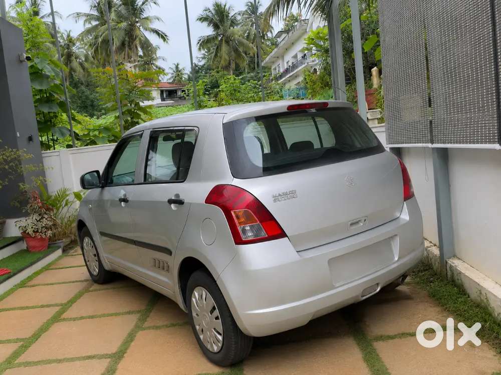 Maruti Suzuki Swift 2007 Petrol