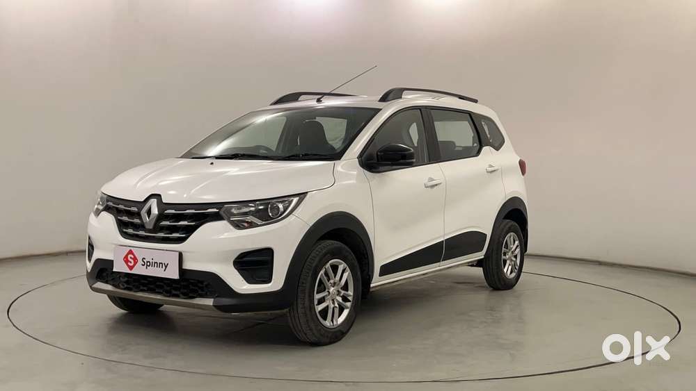 Renault Triber Rxt, 2022, Petrol