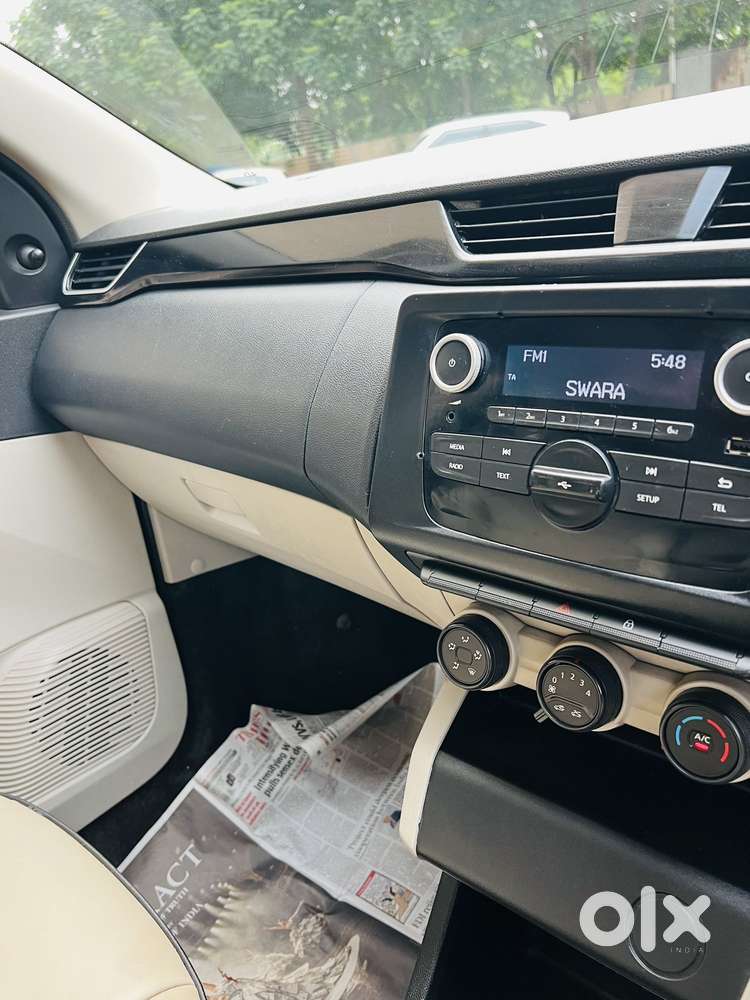 Renault Triber Rxl, 2021, Petrol