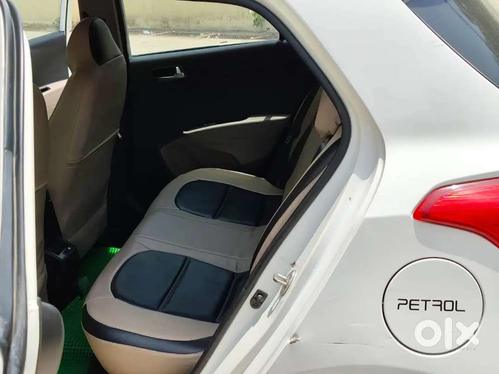 Hyundai Grand I10 Asta Petrol 2013