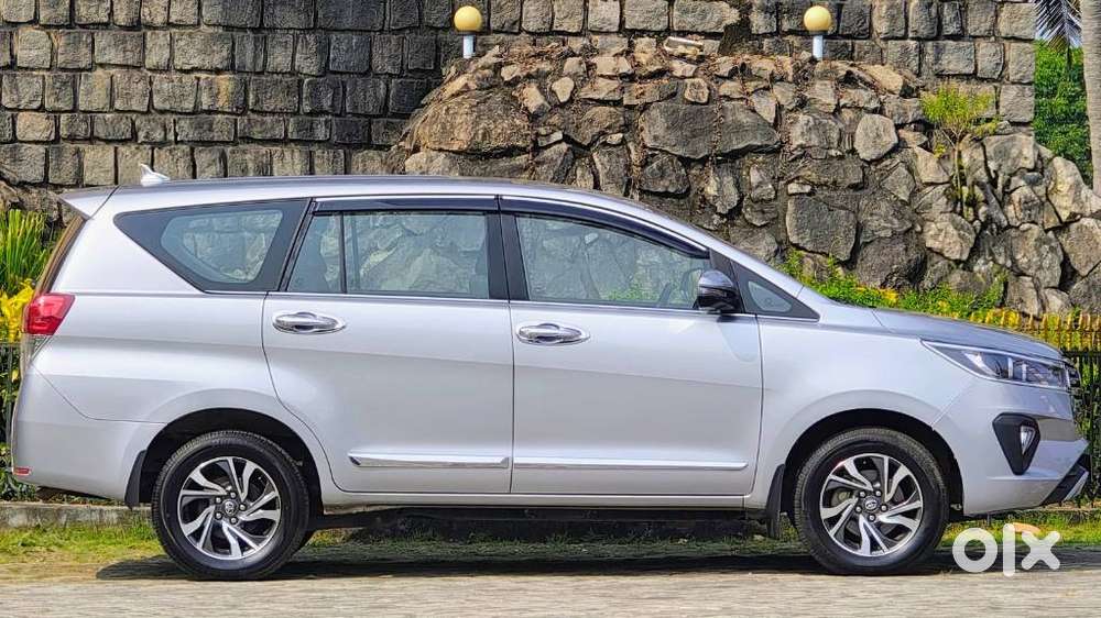 Toyota Innova Crysta 2.4 V, 2022, Diesel