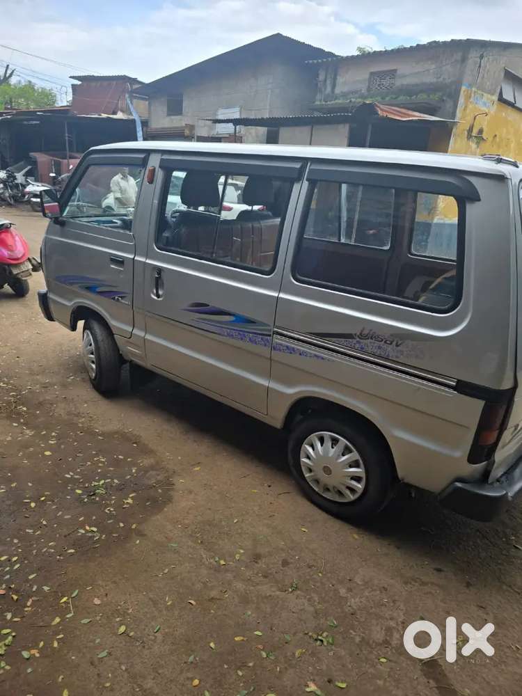 Maruti Suzuki Omni 2010