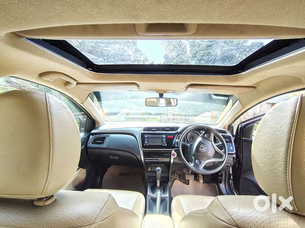 2016 Honda City Vxcvt Ivtec Automatic Sunroof