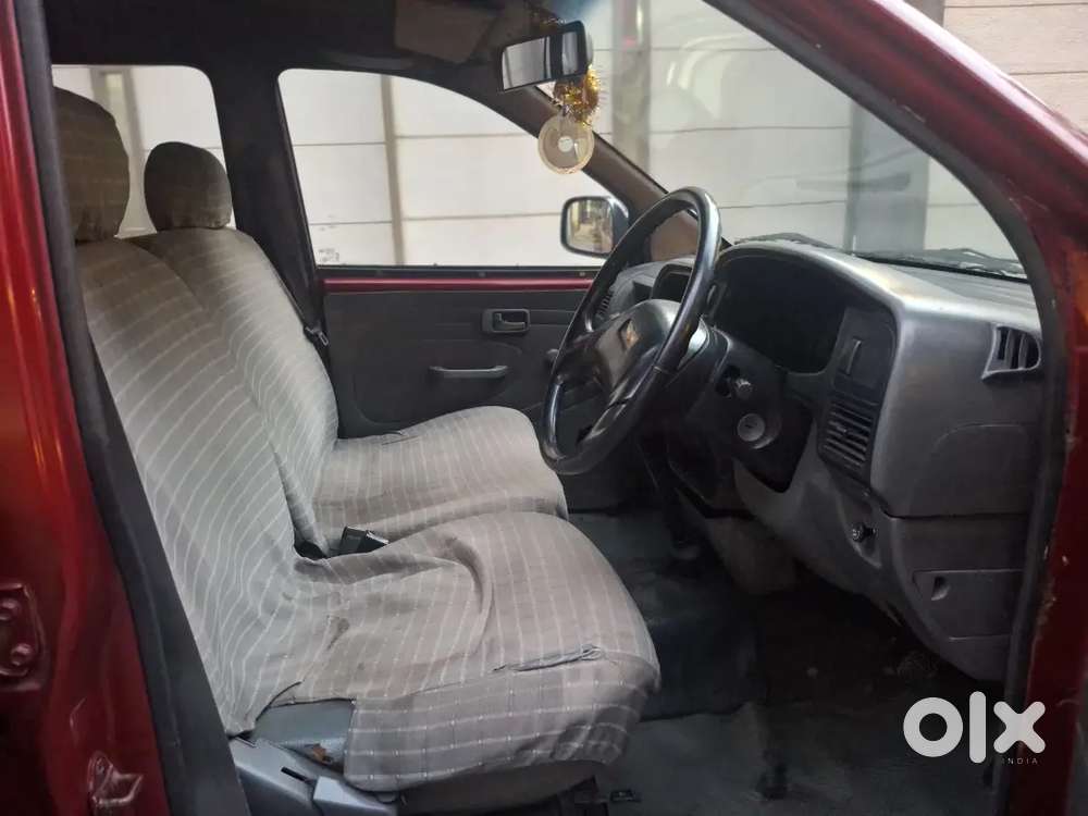 2005 Tavera 10 Seater First Owner Power Stering Ac For Just 2,25,000