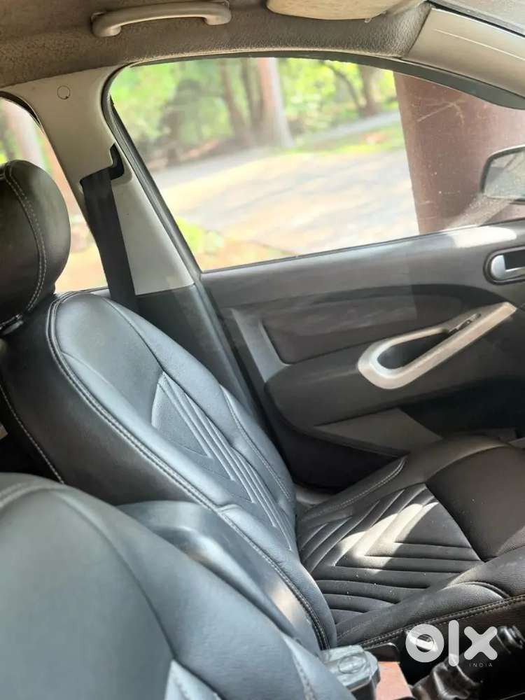 Ford Figo 2010 Diesel Well Maintained All New Tyres Ac Good Condetion