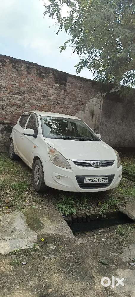 Hyundai I20 Magna 2011 Car