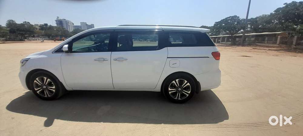 Kia Carnival Prestige, 2021, Diesel