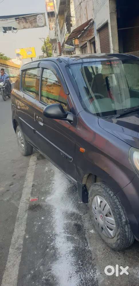 Good Condition Car Engine Original Tyre Ok Ac Working Music System