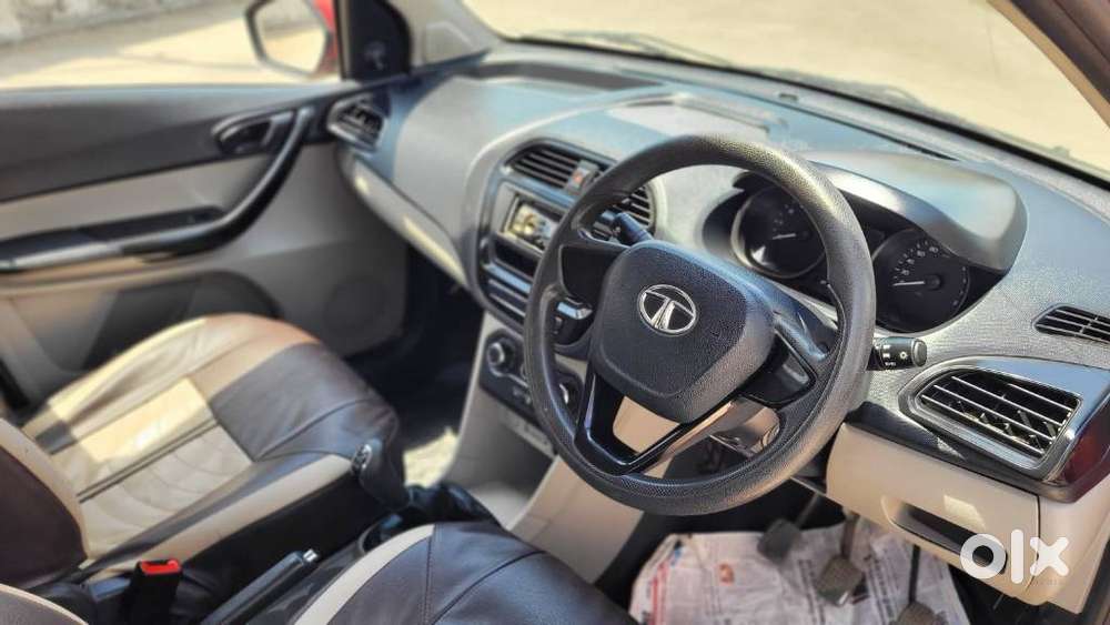 Tata Tiago 1.2 Revotron Xm, 2018, Petrol