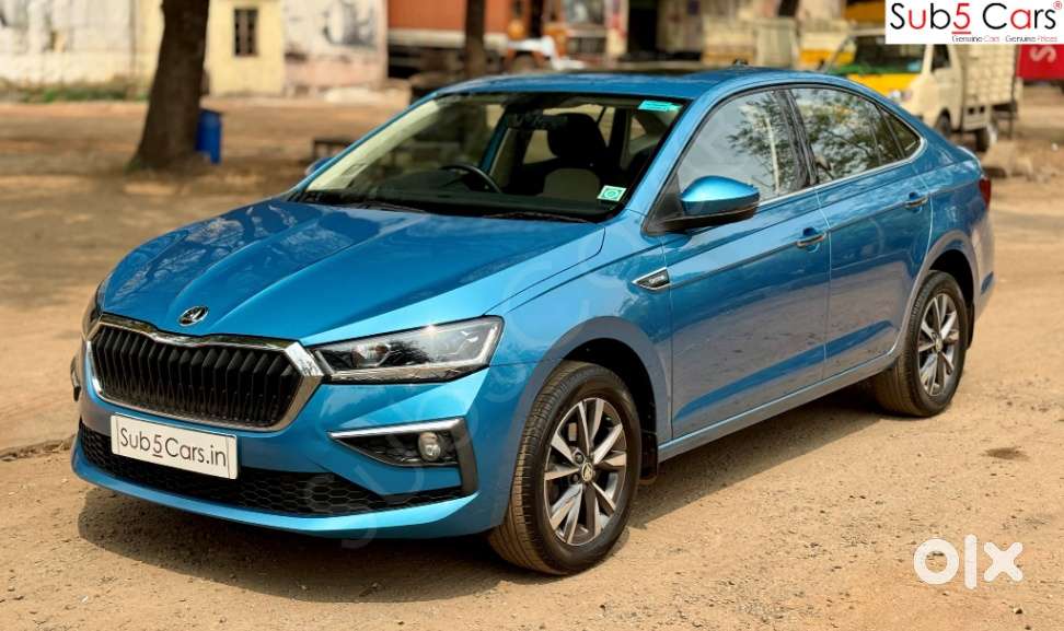 Skoda Slavia 1.0 Tsi Style At, 2023, Petrol