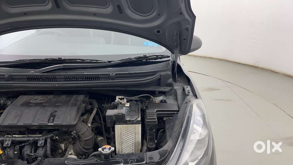 Hyundai Aura [2023-ongoing] 1.2 S Petrol Manual, 2022, Petrol