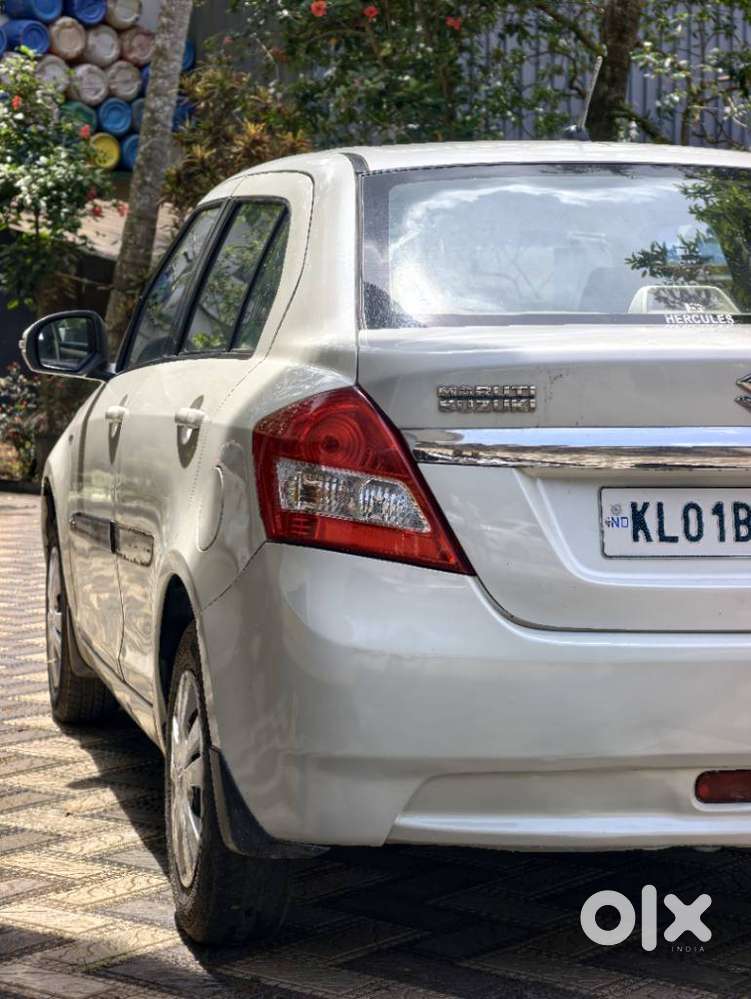 Maruti Suzuki Swift Dzire Vxi(o) Amt, 2012, Petrol