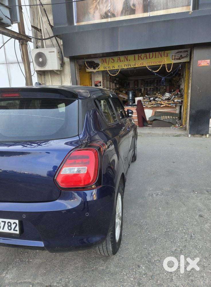 Maruti Suzuki Swift 1.3 Zxi, 2019, Petrol