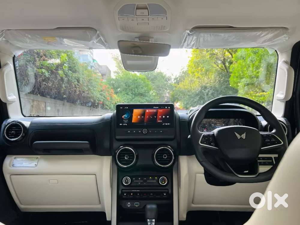 Mahindra Thar Roxx, 2026, Petrol