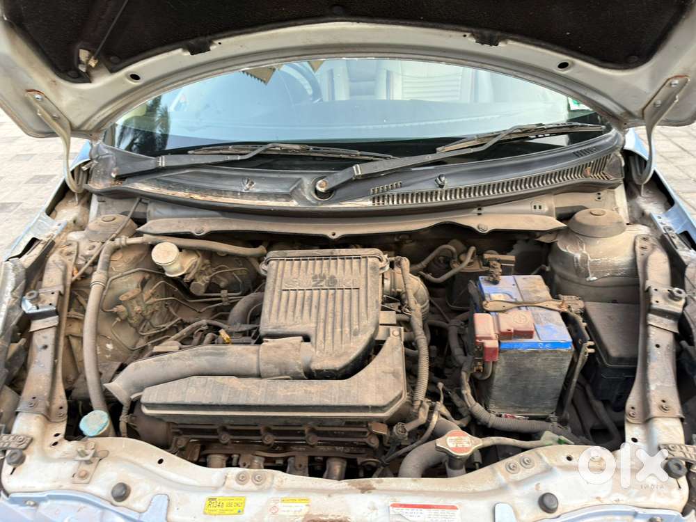 Maruti Suzuki Swift Dzire 1.2 Vxi Bsiv, 2015, Petrol
