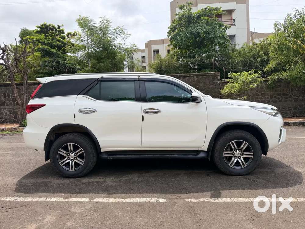 Toyota Fortuner 4x2 At, 2018, Diesel