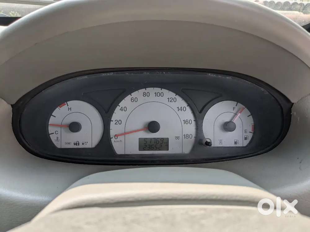 Mahindra Xylo E2 2009 Model