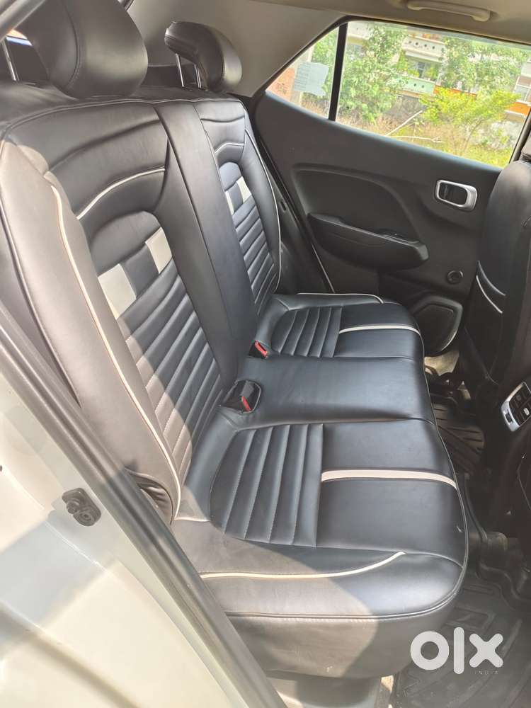 Hyundai Venue, 2021, Petrol
